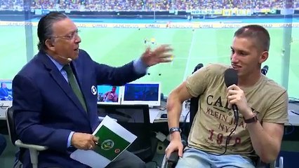 EMOCIONANTE Jackson Follmann Canta ao lado de Galvão Bueno Brasil X Colômbia