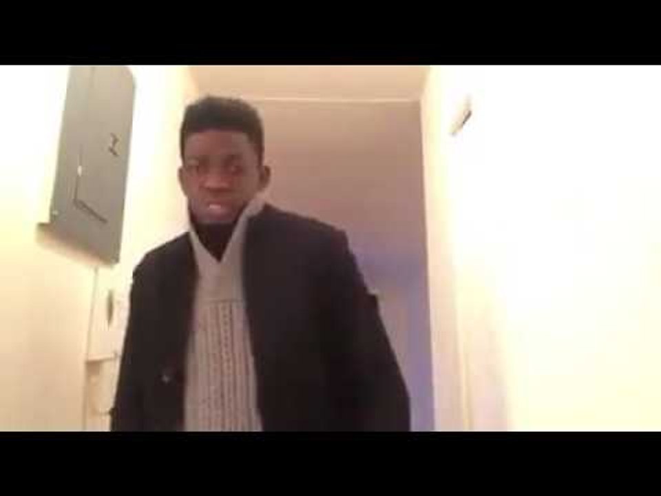 UN RAPPEUR TOGOLAIS  INSULTE LES IVOIRIENS