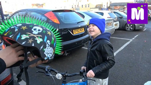 ВЛОГ Ехали покупать новые самокаты а купили новый ПЛАНШЕТ и Макс попал в точку с выбором новое видео 2017 серии на канал