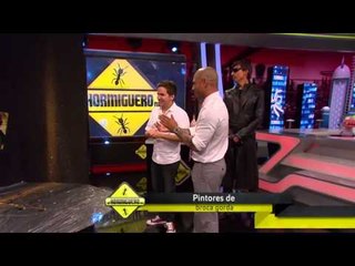 Miguel Ángel Cotto realiza arte abstracta con Maurcio Mancera