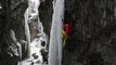 Cet alpiniste chute en escaladant une cascade gelée !