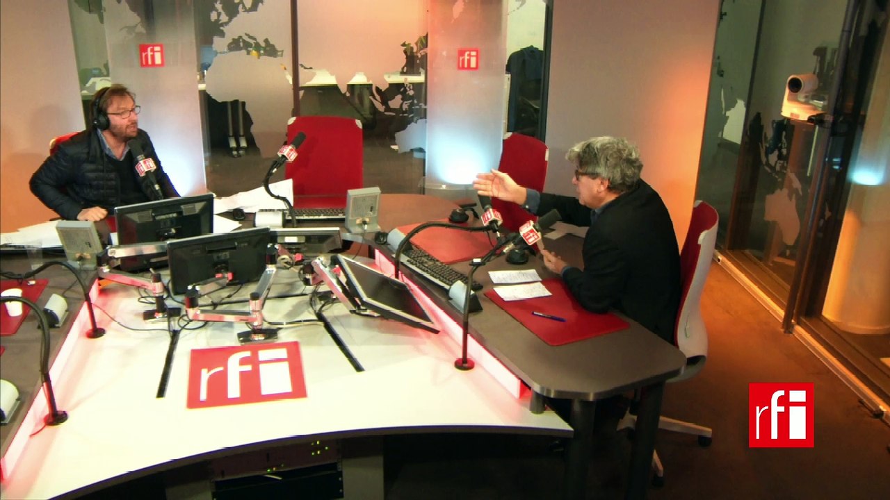 Eric Coquerel : débat Hamon-Valls, « on a assisté à un congrès du parti socialiste à ciel ouvert »