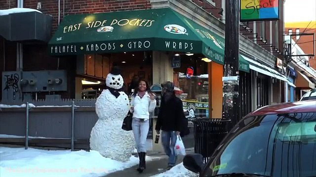 Funny Scaring Girls on Valentines Day Snowman Prank