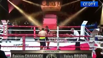 Рахим Чахкиев   Валерий Брудов красивый накаут и лучшие моменты боя