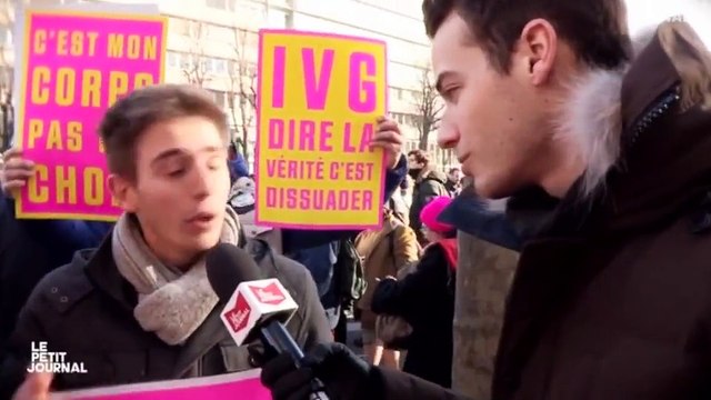 Les manifestants anti-IVG dévoilent à un journaliste le meilleur moyen de contraception