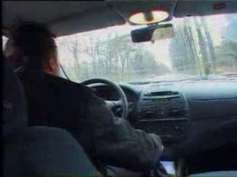 Mickael youn course poursuite avec les flics