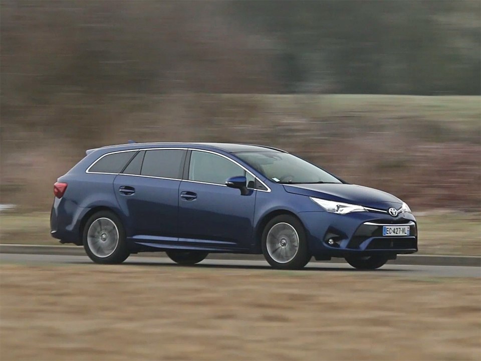 Essai Toyota Avensis Touring Sports D-4D 143 Executive 2017