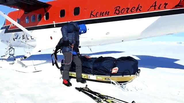 Elle parcourt 1300 kilomètres à pied jusqu'au Pôle sud