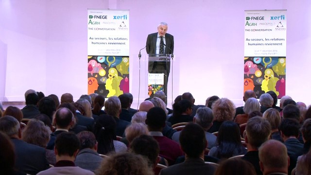 Jacques Igalens, La dimension juridique et normative des relations humaines