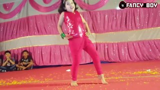 Cute littel Girl Awesome Dance (Kala chasma and Nachange Saari Raat)