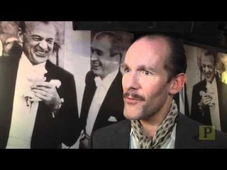 Kim Cattrall Gets Sexy, Dangerous and Screwball for Her Broadway Homecoming