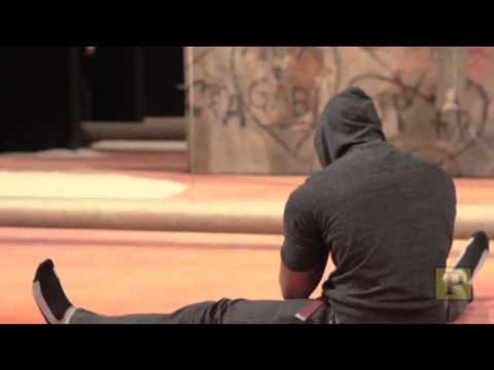 Justin Guarini Goes Backstage at "Romeo and Juliet"