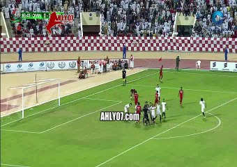 شاهد خناقة واشتباك لاعبو منتخب مصر وعمان في أرض الملعب