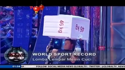 Lomba Lempar Mesin Cuci Seberat 46 Kg