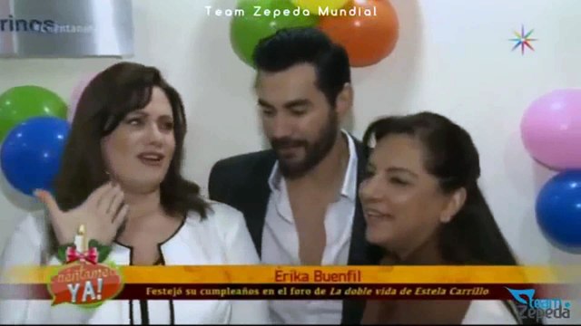 Erika Buenfil festeja su cumpleaños junto a David Zepeda y elenco de LaDobleVIda[1]
