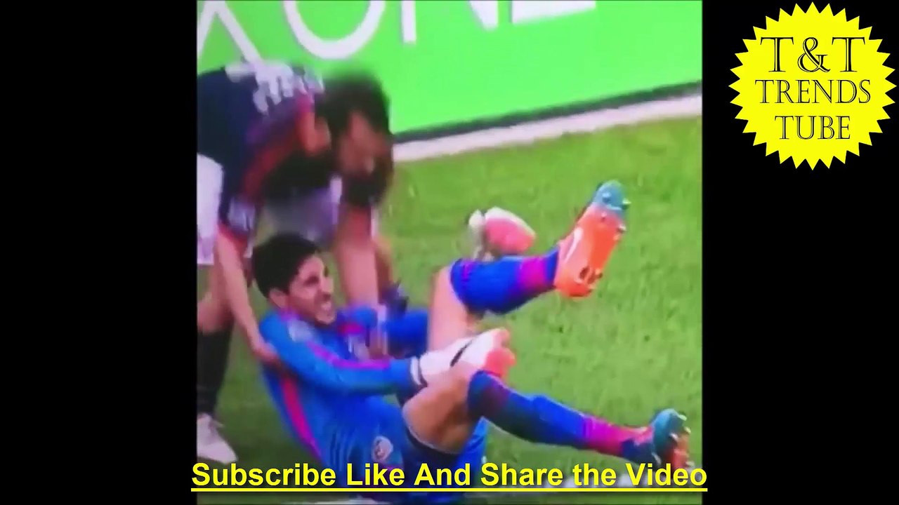 Funny Football Vines 2 Goals Skills-Fails-Girls-Random