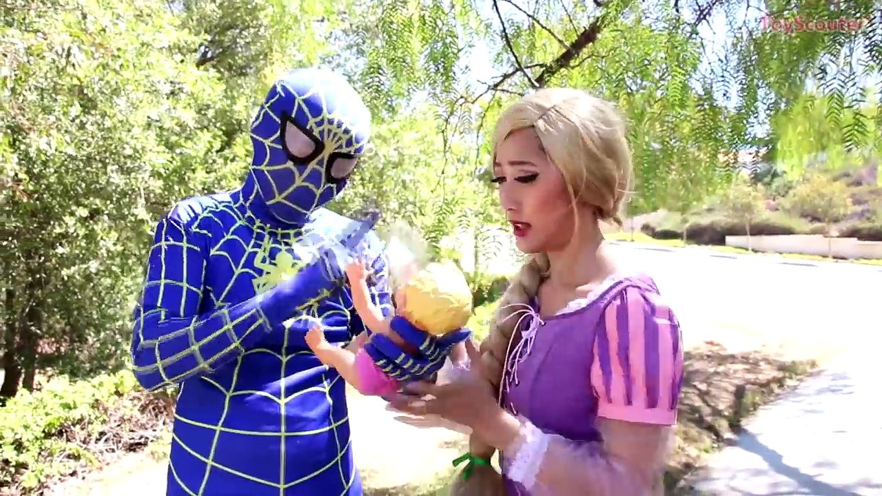 Spiderman Making a Pizza vs Joker & Insects! w/ Spongebob Squarepants in Real Life