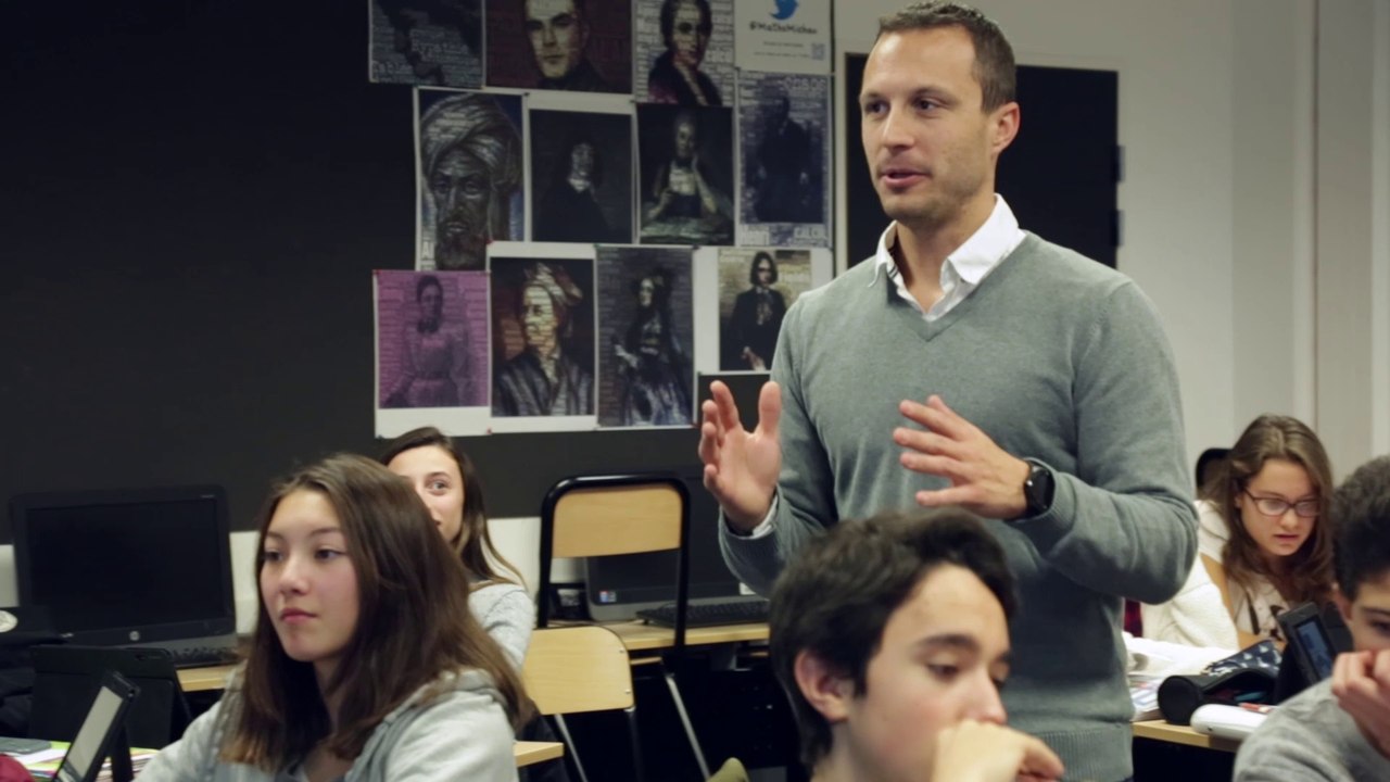 Enseigner autrement les mathématiques avec le numérique