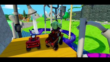 The Incredible Hulk and Donald Duck rescue Lightning McQueen & Tow Mater Cars Playtime!