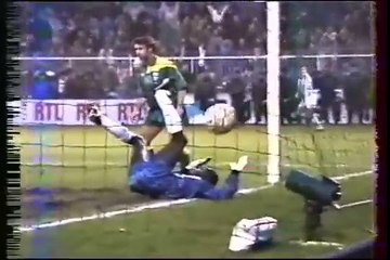 03.03.1993 - 1992-1993 UEFA Cup Quarter Final 1st Leg AJ Auxerre 4-2 AFC Ajax