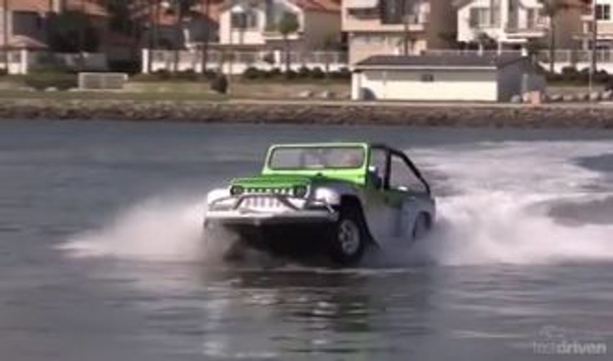 Car Driving On Water - Never Seen Before -Must Watch Amazing Video