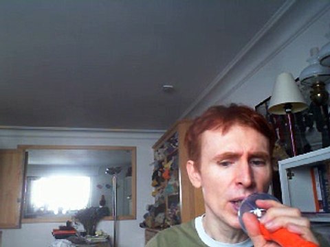 Wiwi égratigne army of two d'Olly Murs