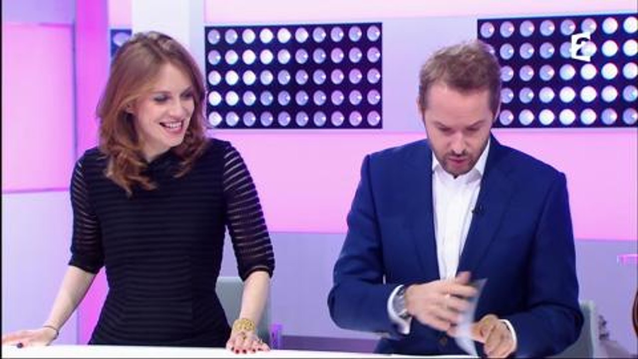 C'est au programme, France 2 : Damien Thévenot et Sophie Davant ne reconnaissent pas Jacques Mesrine