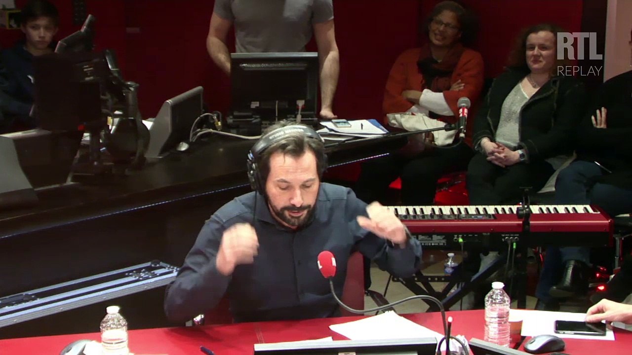 Régis Mailhot : Stéphane Bern en "a marre des étrennes de fin d'année"