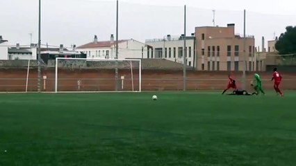 Il agresse violemment un arbitre de 18 ans