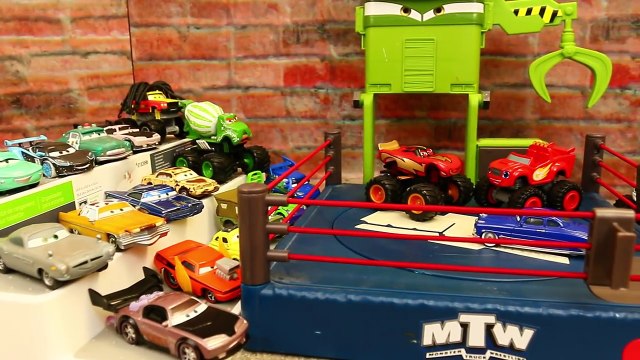 Blaze and the Monster Machines Wrestling Disney Cars Lightning McQueen and Mater Monster Trucks