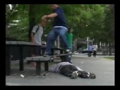 Compilation de chutes en skate !