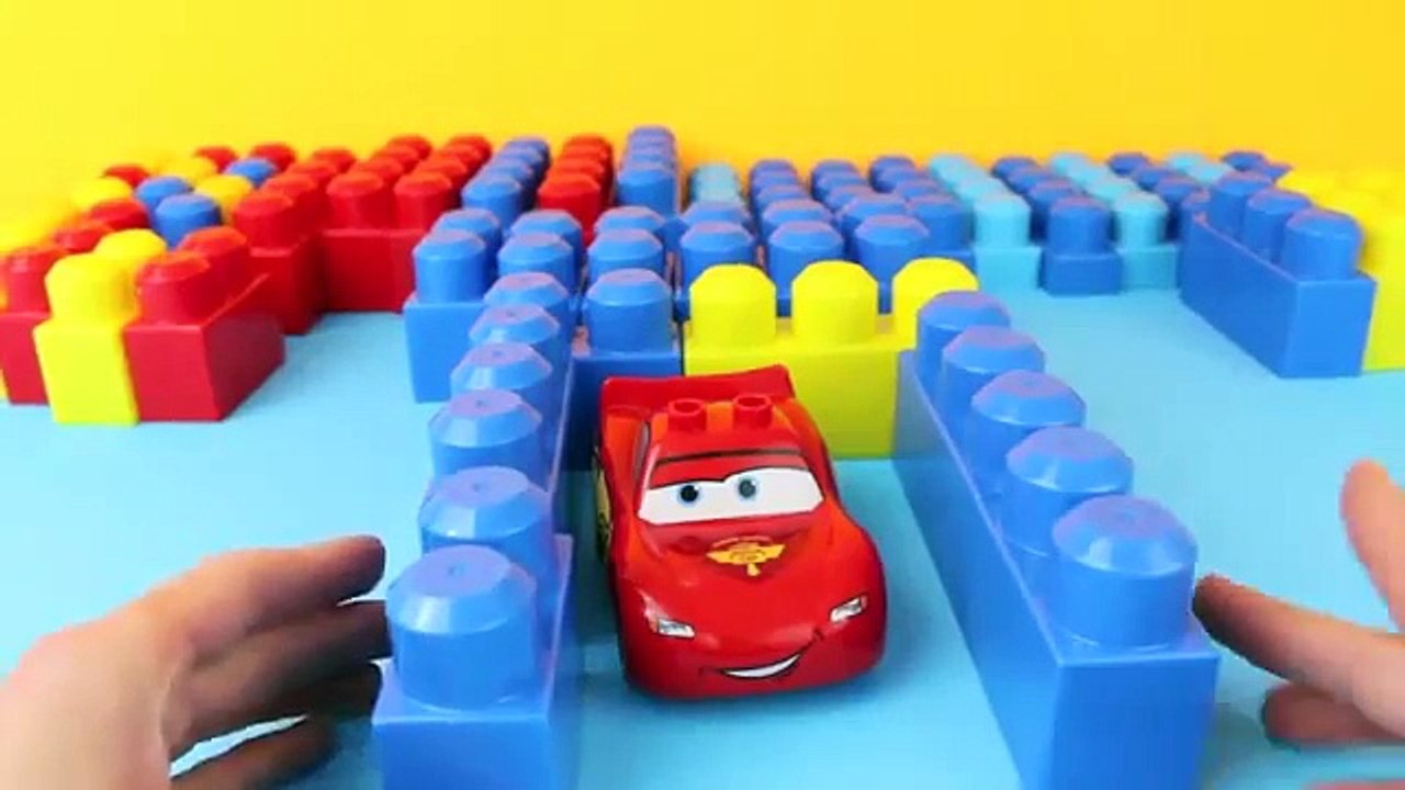 Disney Cars Garage for Lego Duplo Lightning McQueen Guido Luigi using Mega Bloks