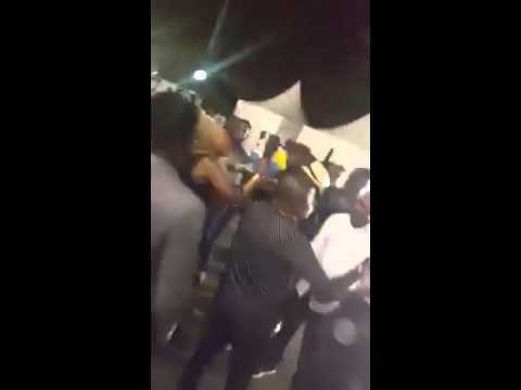 Concert raté de Koffi Olomidé: ses danseuses bloquées