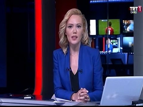 TRT 1'de TSK'nın Darbe Bildirisi Okundu