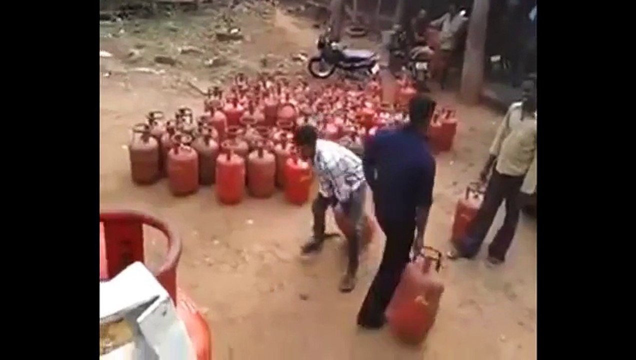 Funny videos amazing video  Unbelievable Gas Cylinder Loading