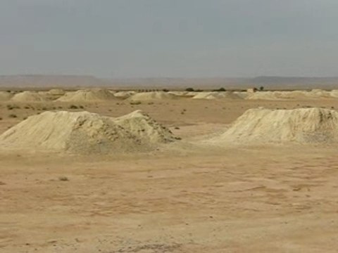 Sur la route de Merzouga, Maroc 2007