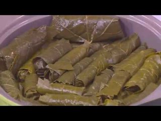 كفتة بورق العنب - شعرية بالخضار والكبد - توست بالزيتون |  على قد الأيد حلقة كاملة