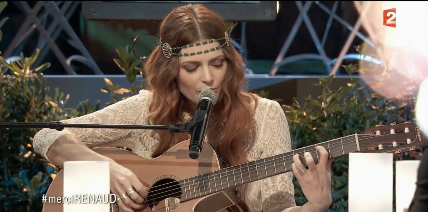 Elodie Frégé - Il pleut - #MerciRenaud