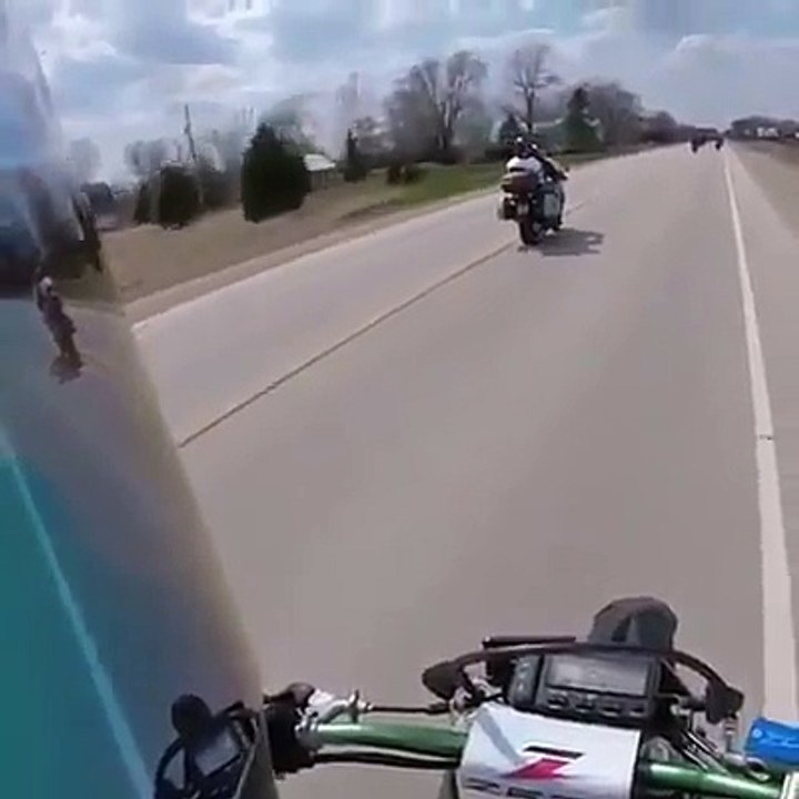 Bike lover stunt.