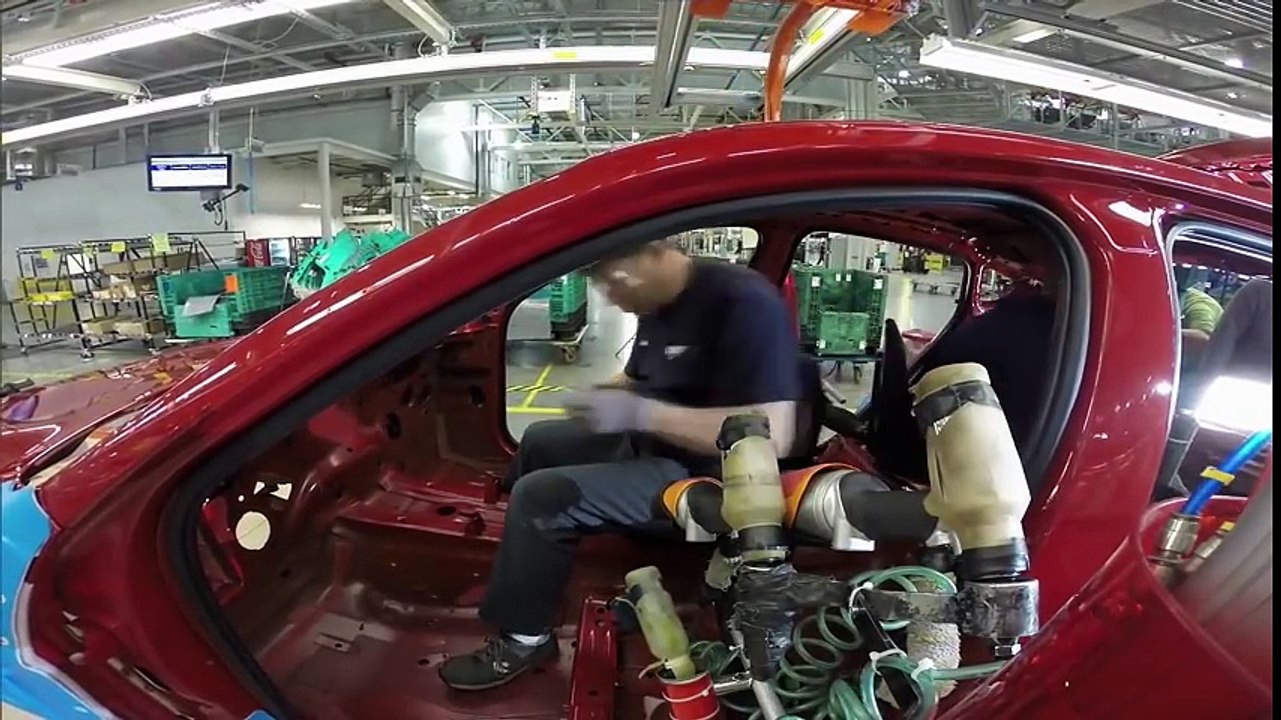 How It's Made  the Massive BMW X3 and X4 SUV - Extreme Factory Production Line