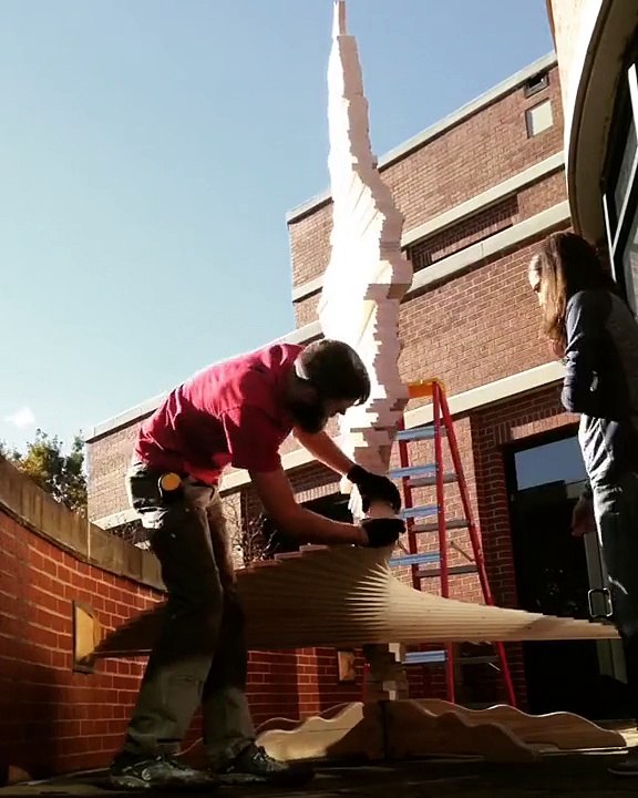 Ce menuisier a conçu le plus magnifique sapin de Noël