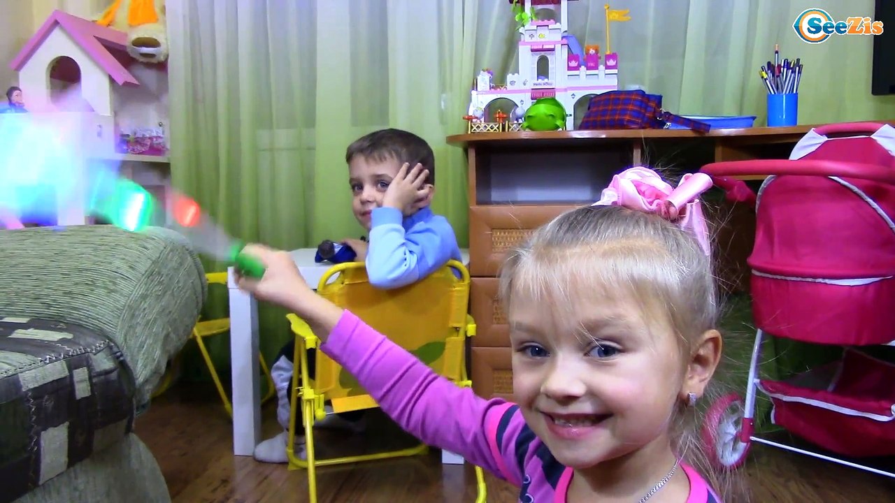 Bad Baby Santa Claus and Yaroslava Gumball Cand...