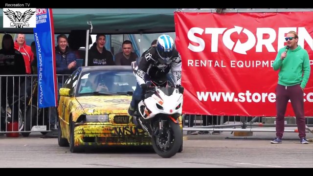 World Most Dangerous Bike Stunts DANGEROUS BIKE MOTORCYCLE STUNTS PERFORMED