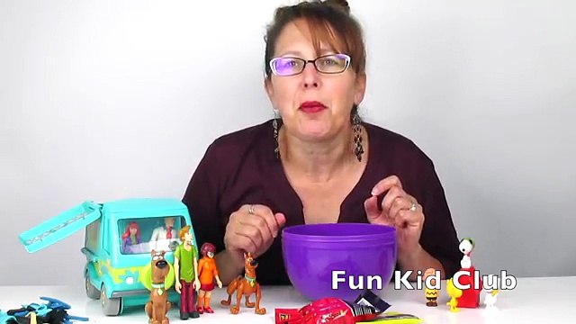 BOOMERANG TV LOGO!! Play-Doh Surprise Egg! HUGE! Boomerang Shows TOYS! Old and New Boomerang Logos!!