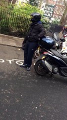 Ils tentent de voler une Ducati à 40 000£ en plein jour avec une disqueuse