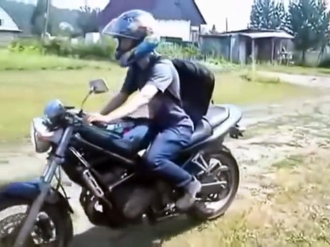 ПРИКОЛЫ!САМЫЕ СМЕШНЫЕ ПАДЕНИЯ В МИРЕ!!!))))