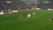 Andros Townsend takes a direct free kick, but the shot goes wide - Crystal Palace 0 - 1 Chelsea 17.12.2016