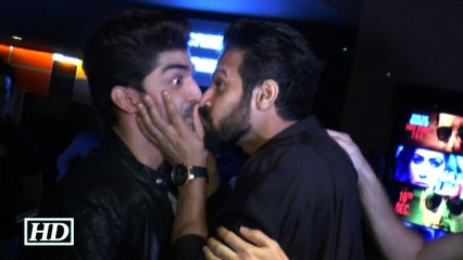 Omg- Gurmeet Choudhary gets KISSED in Public!