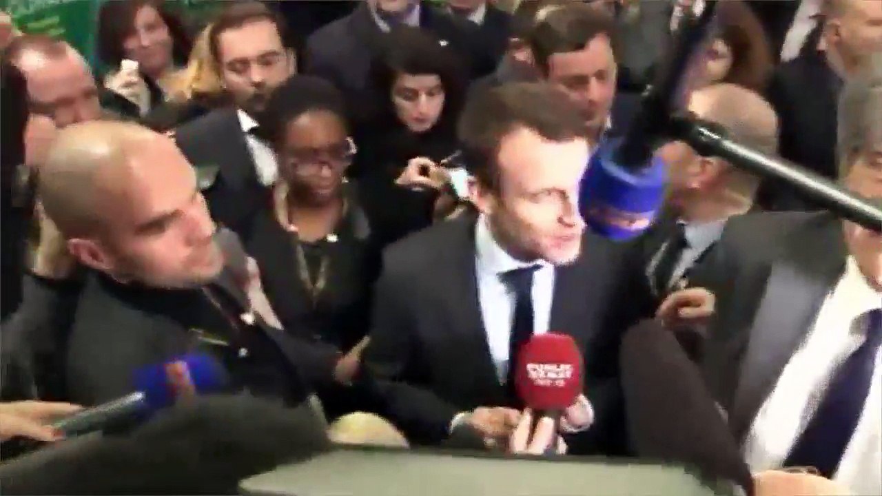 En Guadeloupe, Emmanuel Macron se lâche sur du zouk