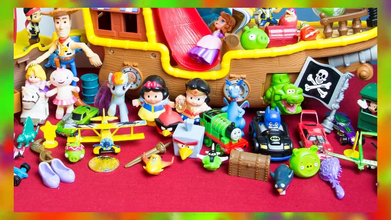 Episode 15: Jake and the Neverland Pirates Edition - Skully, Gold Doubloom, Pirate, Skeleton, Woody!